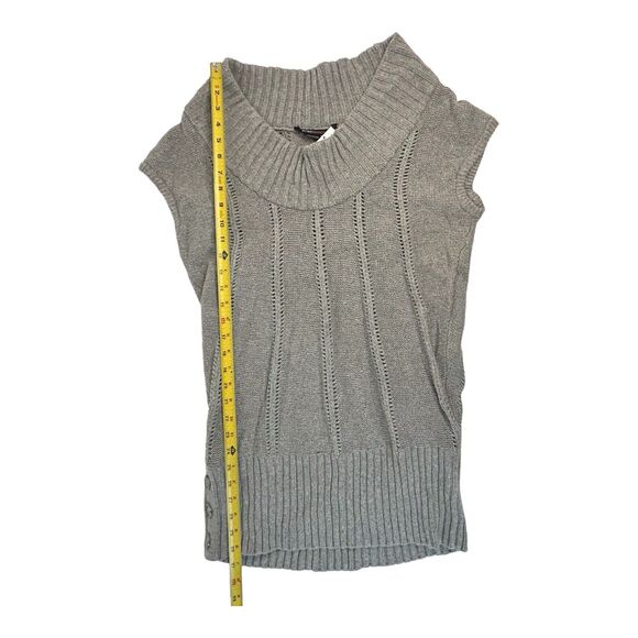 BCBG MAXAZRIA Gray Knit Tunic Sweater Sz M Cowl Neck Pullover Side Buttons NWT - Picture 4 of 13